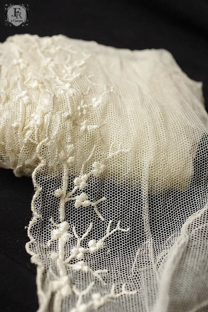 アンティークレース　dentelle ancienne 23cm358cm .FR a l'epoque