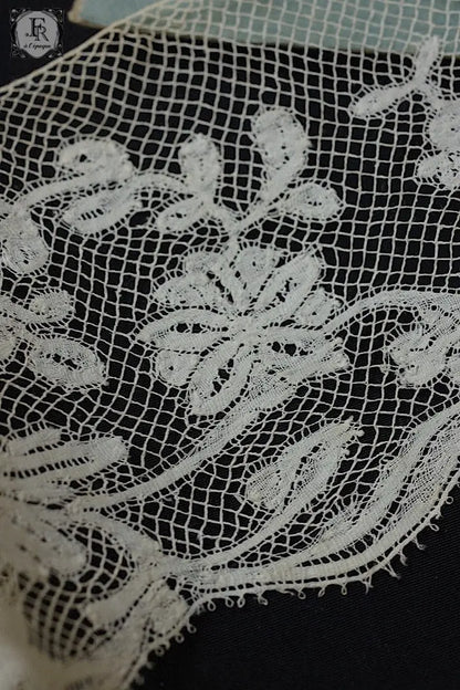 アンティークレース　dentelle ancienne 260cm .FR a l'epoque