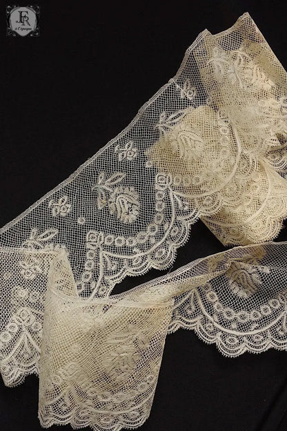 アンティークレース　dentelle ancienne  280cm　アプリカッションアングレテール .FR a l'epoque