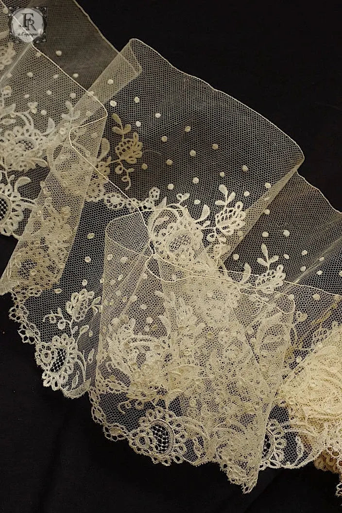 アンティークレース　dentelle ancienne  280cm　アプリカッションアングレテール .FR a l'epoque