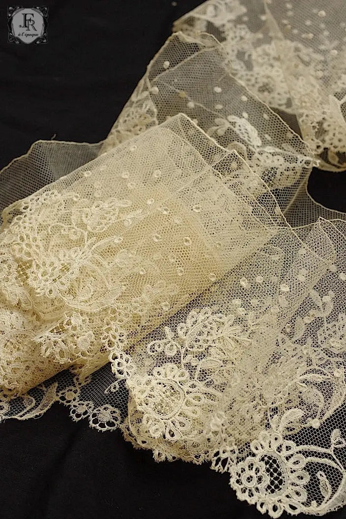 アンティークレース　dentelle ancienne  280cm　アプリカッションアングレテール .FR a l'epoque