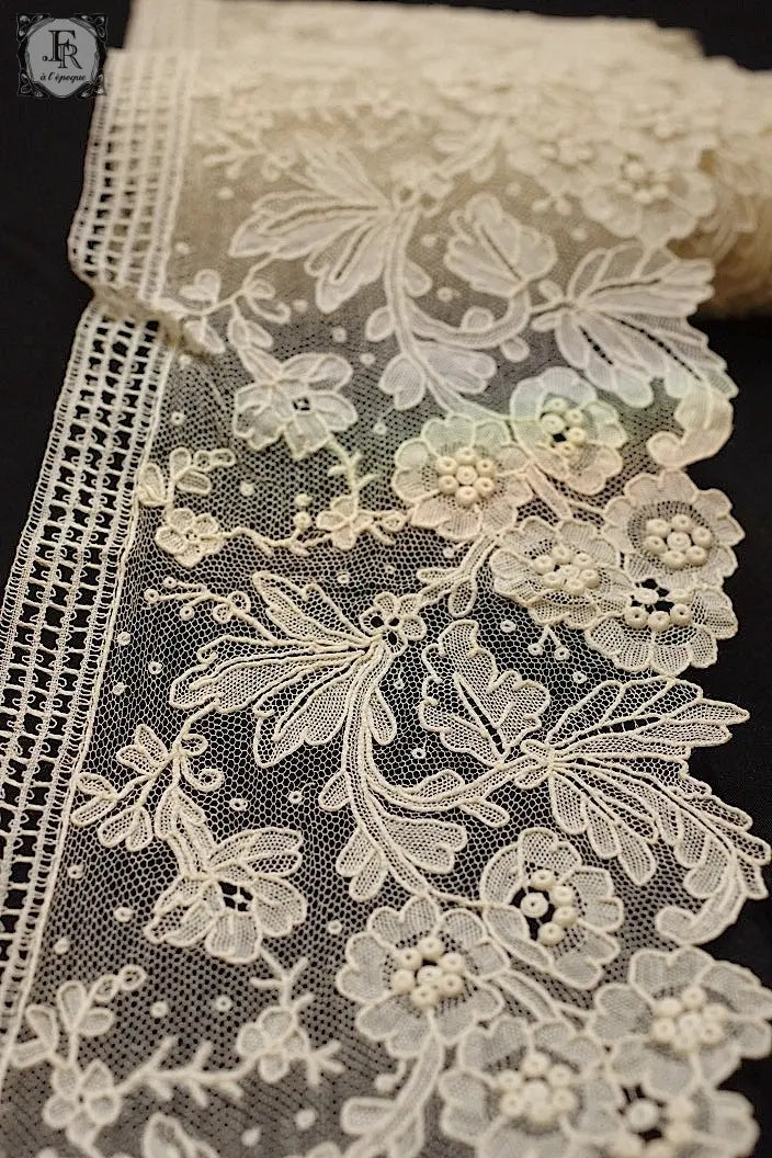 アンティークレース　dentelle ancienne  340cm　ブリュクセルレース .FR a l'epoque