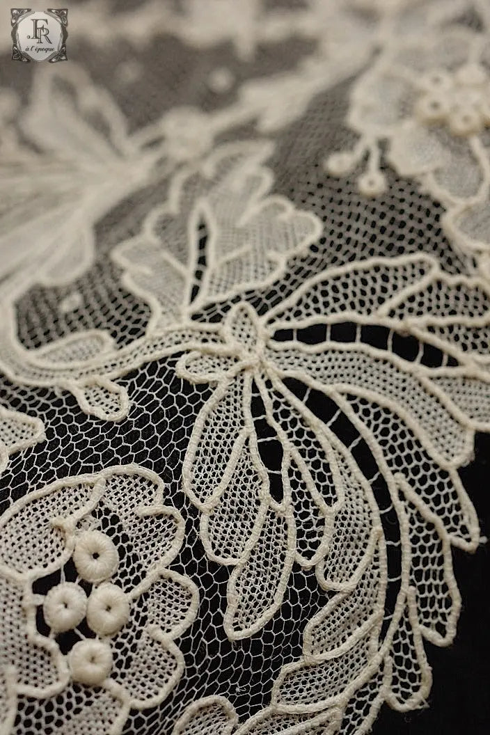 アンティークレース　dentelle ancienne  340cm　ブリュクセルレース .FR a l'epoque
