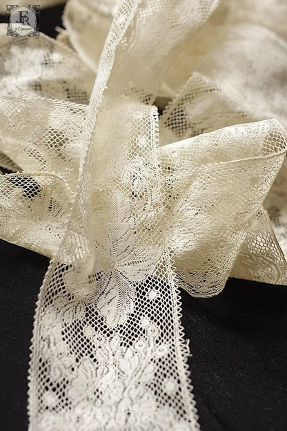 アンティークレース　dentelle ancienne 376cm .FR a l'epoque