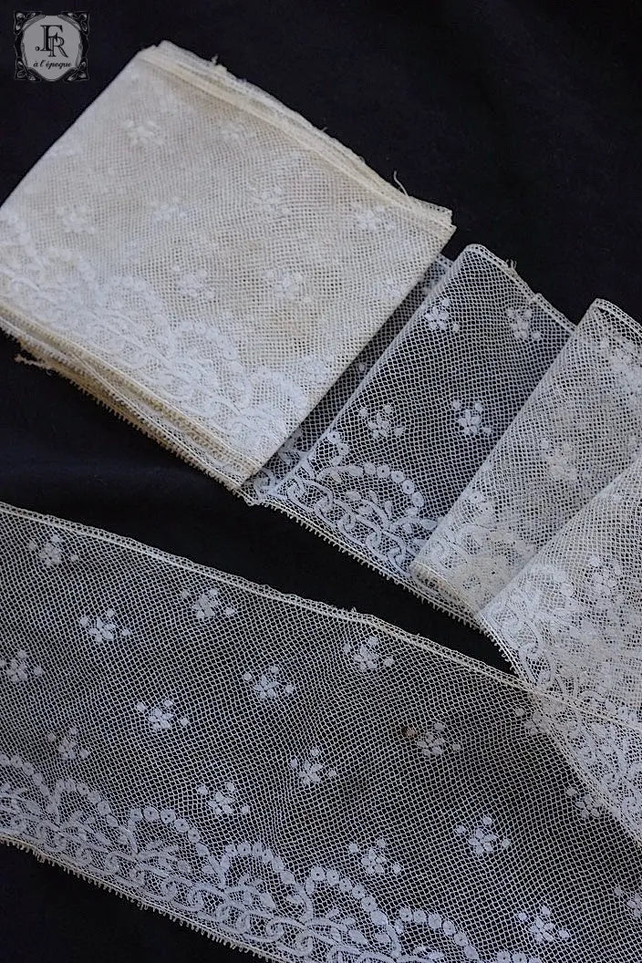 アンティークレース　dentelle ancienne 378cm .FR a l'epoque
