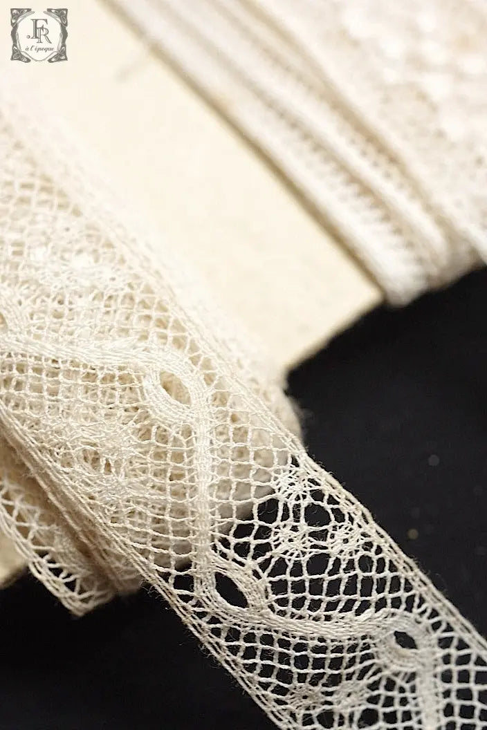 アンティークレース　dentelle ancienne 3種 .FR a l'epoque