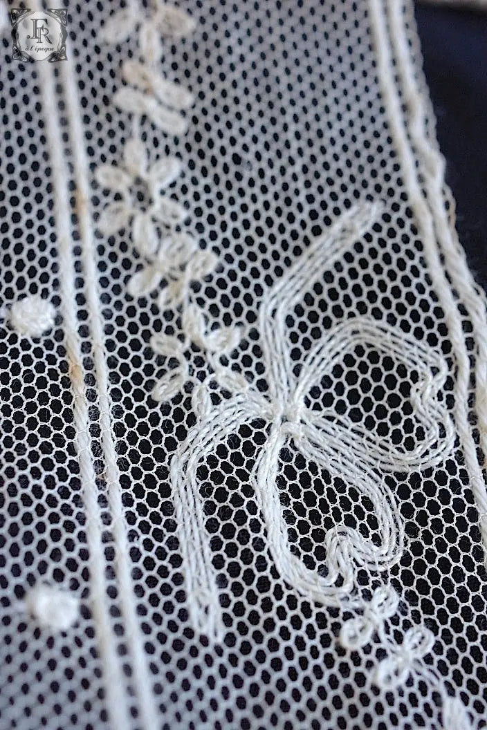 アンティークレース　dentelle ancienne 446cm .FR a l'epoque
