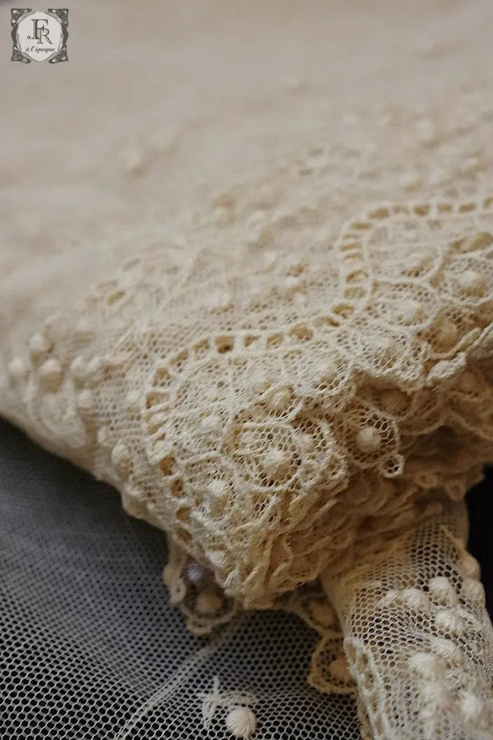 アンティークレース　dentelle ancienne 540cm .FR a l'epoque