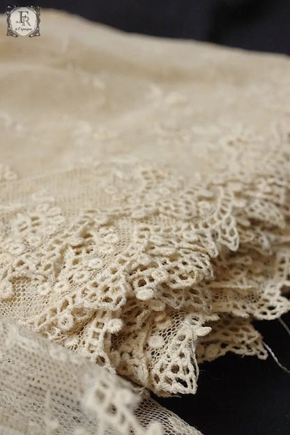アンティークレース　dentelle ancienne 730cm .FR a l'epoque