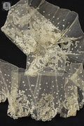 アンティークレース　dentelle ancienne  80cm 114cm .FR a l'epoque