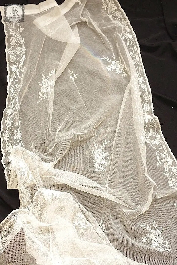 アンティークレース　dentelle ancienne チュールカーテン .FR a l'epoque