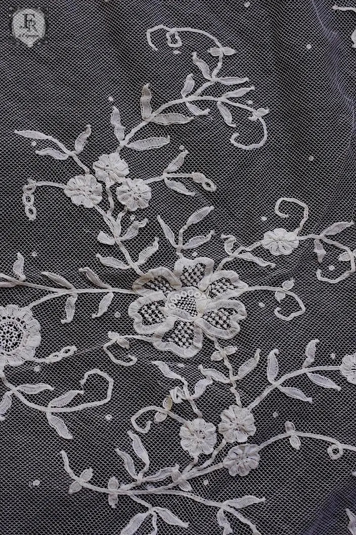 アンティークレース　dentelle ancienne ベール .FR a l'epoque