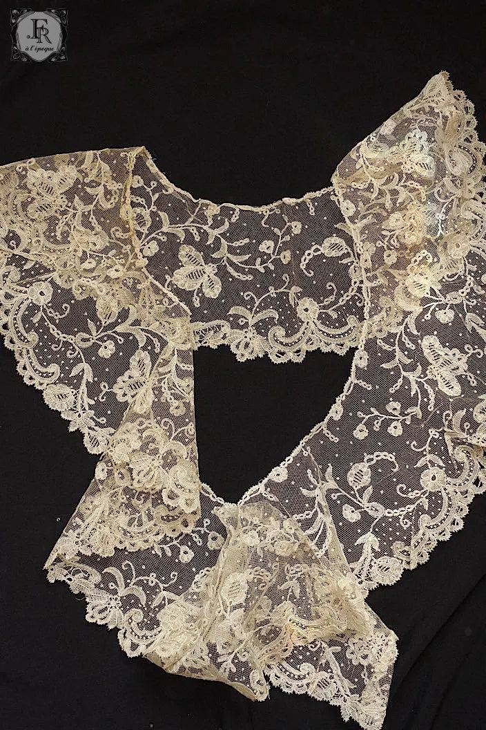 アンティークレース　dentelle ancienne  首周り　アプリカッションアングレテール .FR a l'epoque