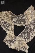 アンティークレース　dentelle ancienne  首周り　アプリカッションアングレテール .FR a l'epoque