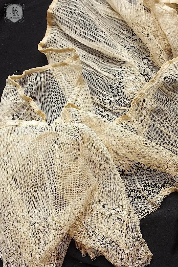 アンティークレース　dentelle ancienne チュールプリーツ .FR a l'epoque