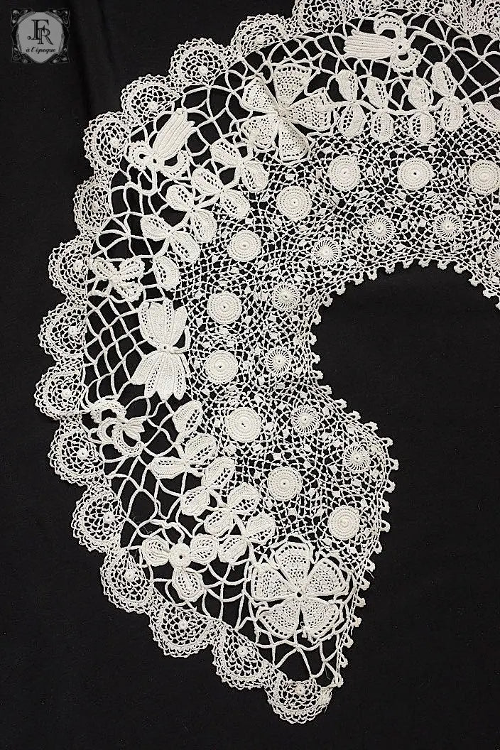 アンティークレース　dentelle ancienne クロシェ襟 .FR a l'epoque