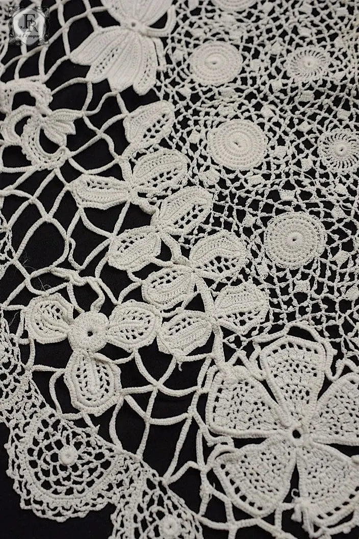 アンティークレース　dentelle ancienne クロシェ襟 .FR a l'epoque