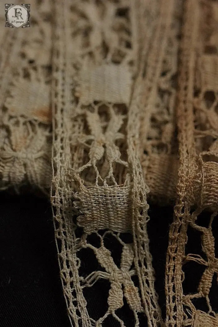 アンティークレース　dentelle ancienne ２種 .FR a l'epoque