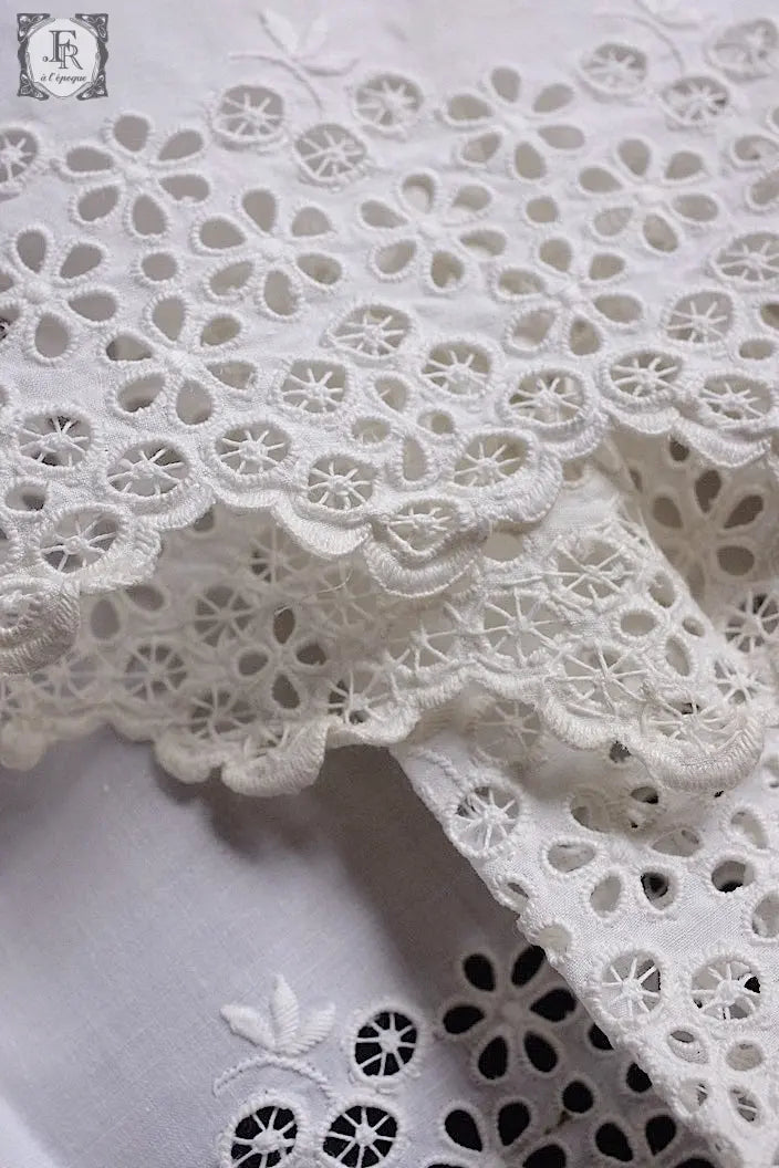 アンティークレース　dentelle ancienne カットワーク .FR a l'epoque