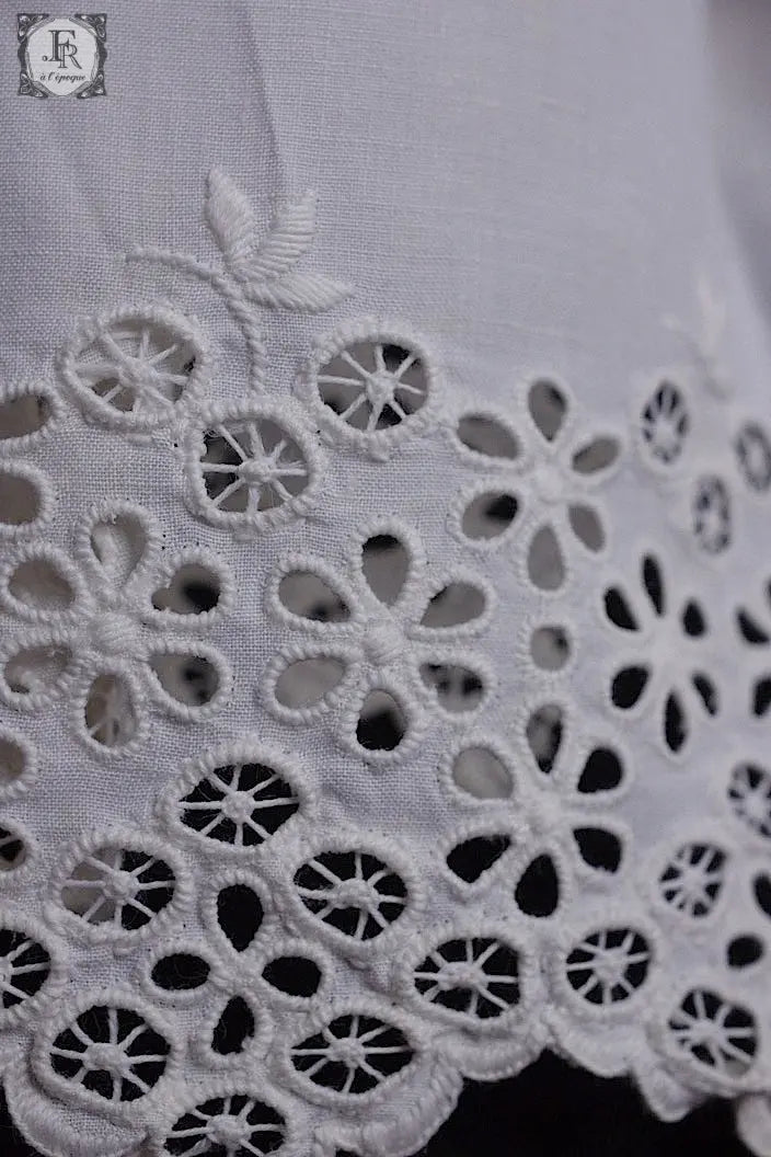 アンティークレース　dentelle ancienne カットワーク .FR a l'epoque
