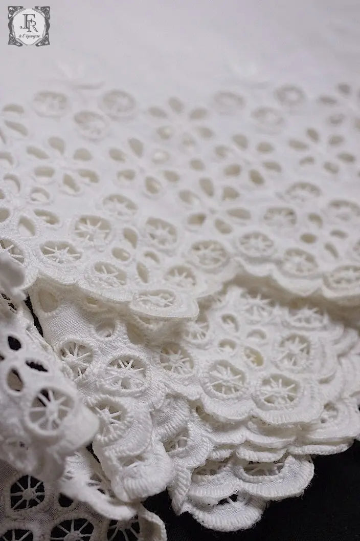 アンティークレース　dentelle ancienne カットワーク .FR a l'epoque