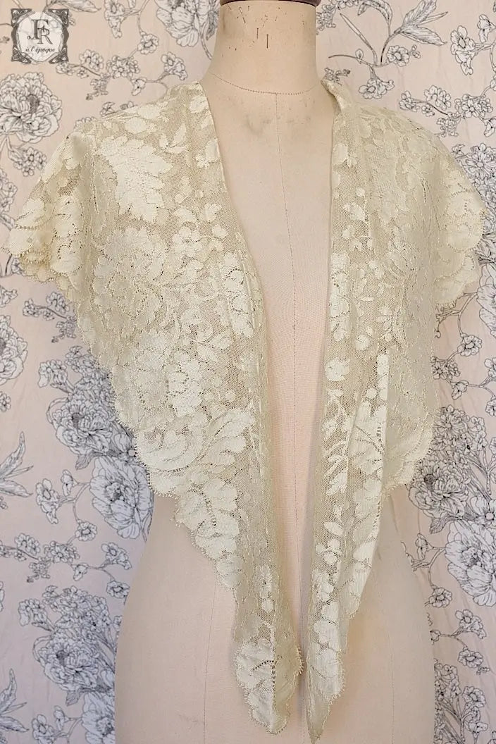 アンティークレース　dentelle ancienne ショール .FR a l'epoque