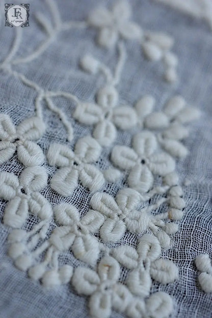 アンティークレース　dentelle ancienne 刺繍襟 .FR a l'epoque