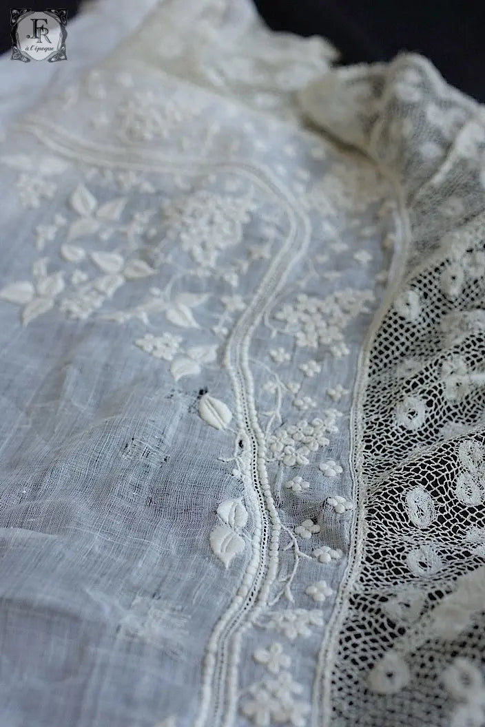 アンティークレース　dentelle ancienne 刺繍襟 .FR a l'epoque