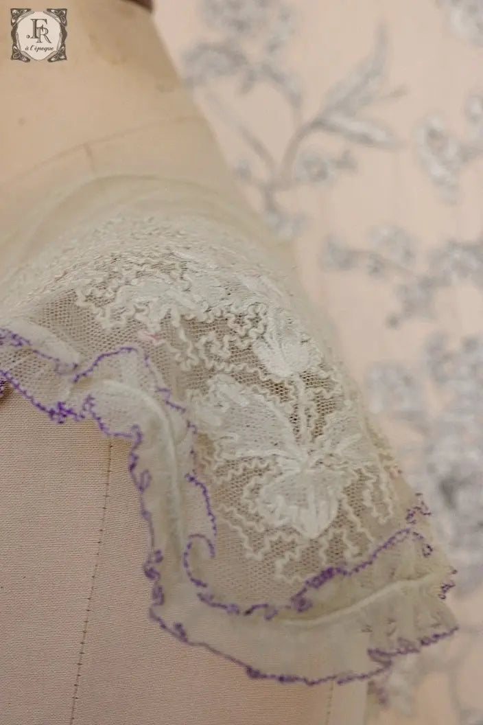 アンティークレース　dentelle ancienne 襟 .FR a l'epoque