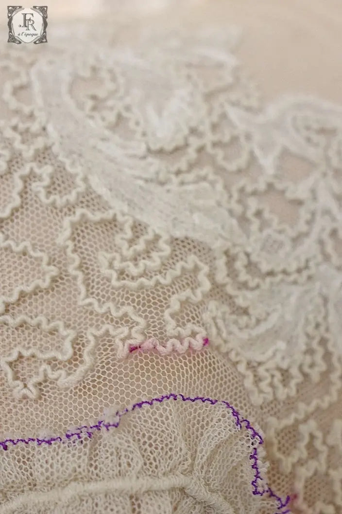 アンティークレース　dentelle ancienne 襟 .FR a l'epoque
