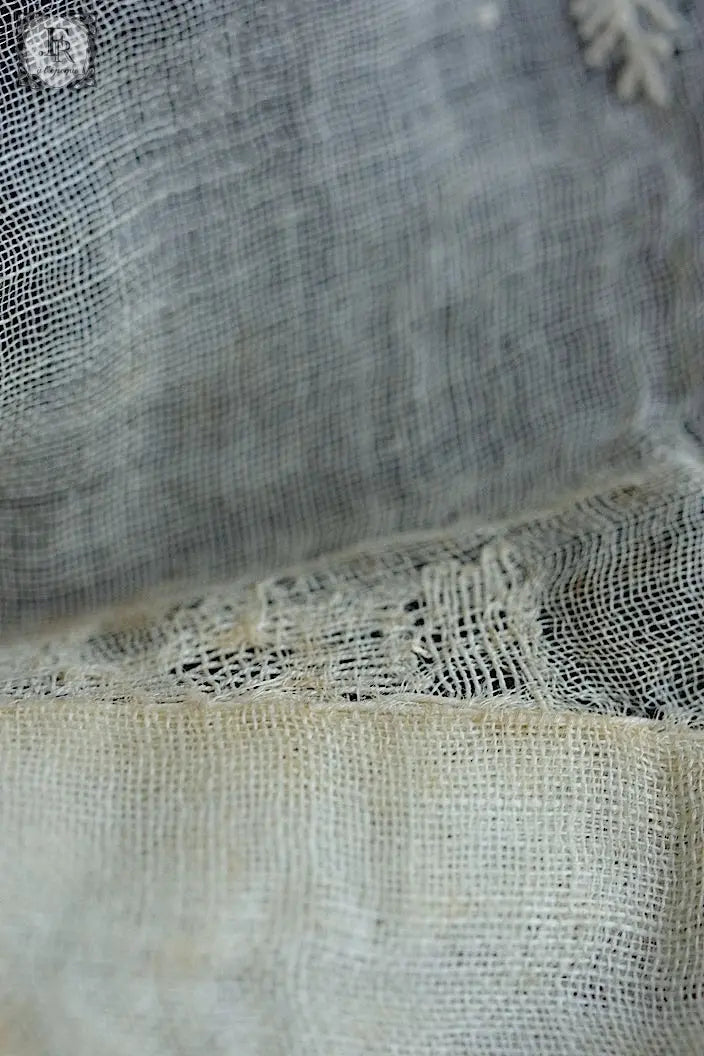 アンティークレース　dentelle ancienne 刺繍襟　子供用 .FR a l'epoque