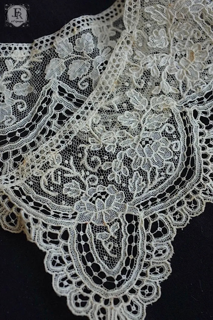 アンティークレース　dentelle ancienne ブリュクセルレース　ハギレ .FR a l'epoque