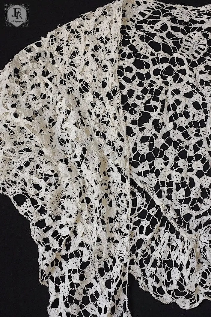 アンティークレース　dentelle ancienne フレミッシュ襟 .FR a l'epoque