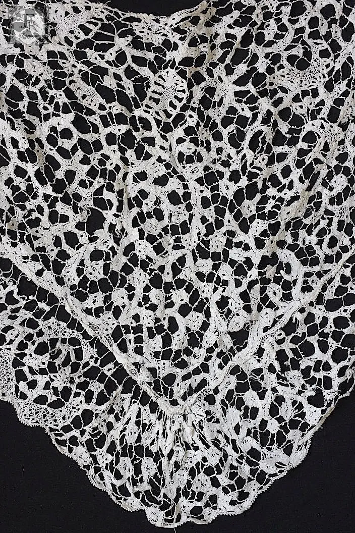アンティークレース　dentelle ancienne フレミッシュ襟 .FR a l'epoque