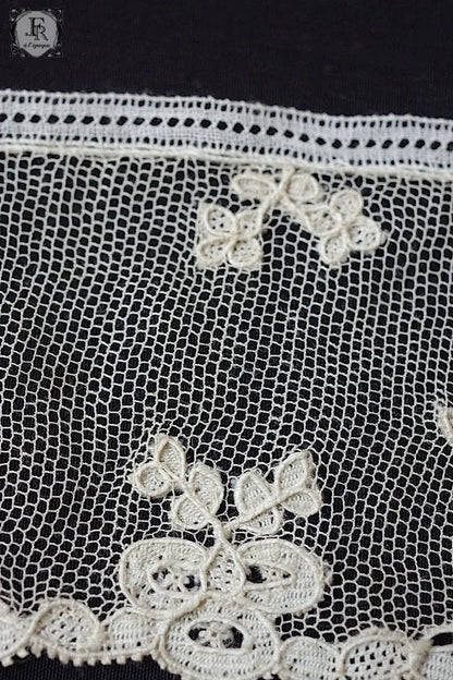 アンティークレース　dentelle ancienne ブラノレース .FR a l'epoque