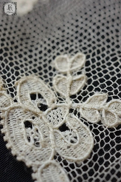 アンティークレース　dentelle ancienne ブラノレース .FR a l'epoque