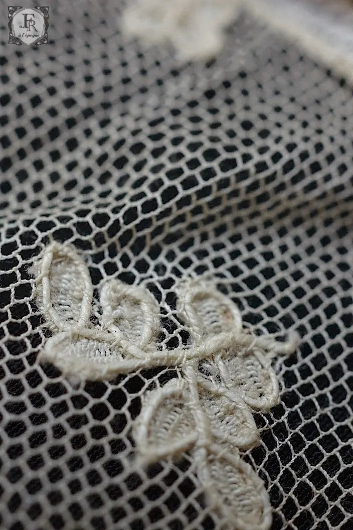 アンティークレース　dentelle ancienne ブラノレース .FR a l'epoque