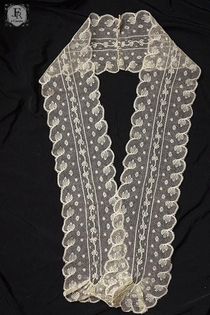 アンティークレース　dentelle ancienne ラペット .FR a l'epoque
