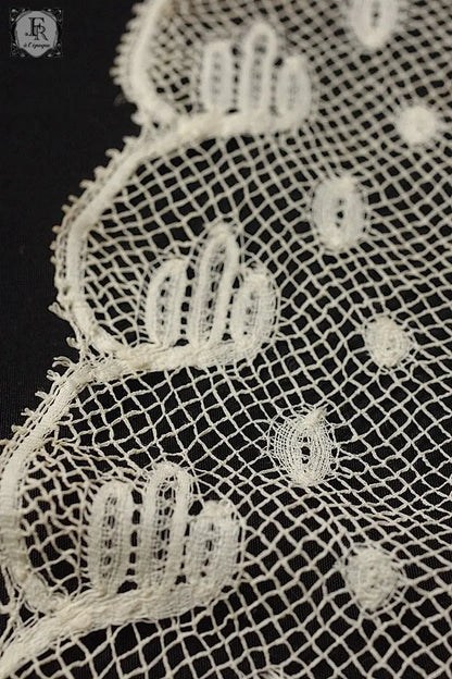 アンティークレース　dentelle ancienne ラペット .FR a l'epoque