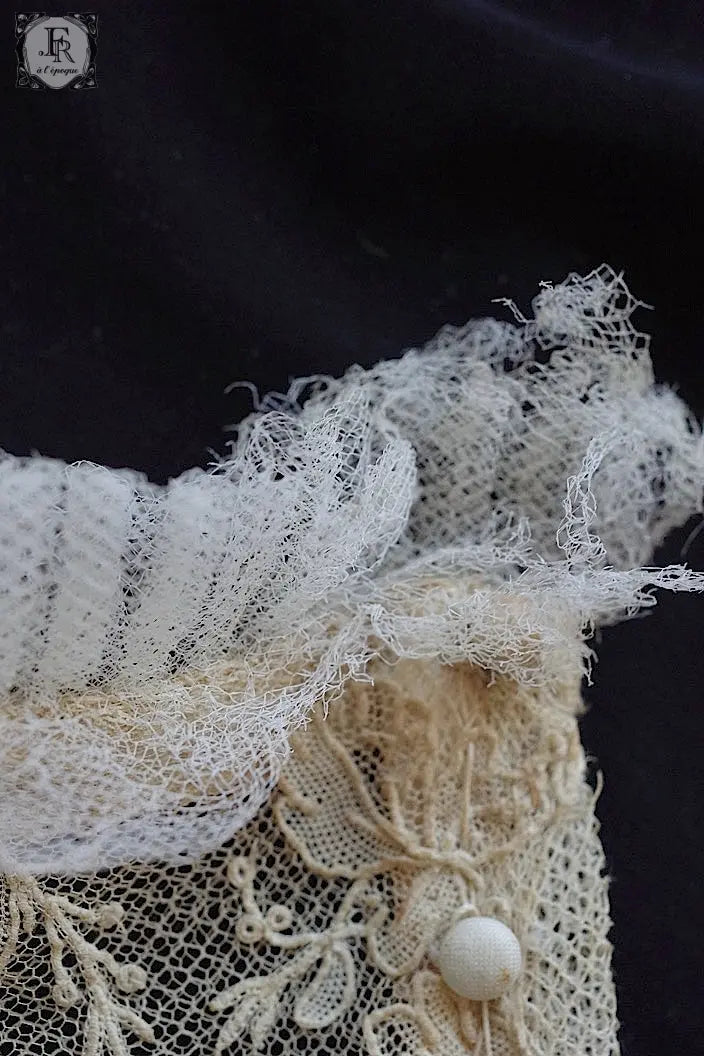 アンティークレース　dentelle ancienne ブリュクセル　スタンドカラー　 .FR a l'epoque