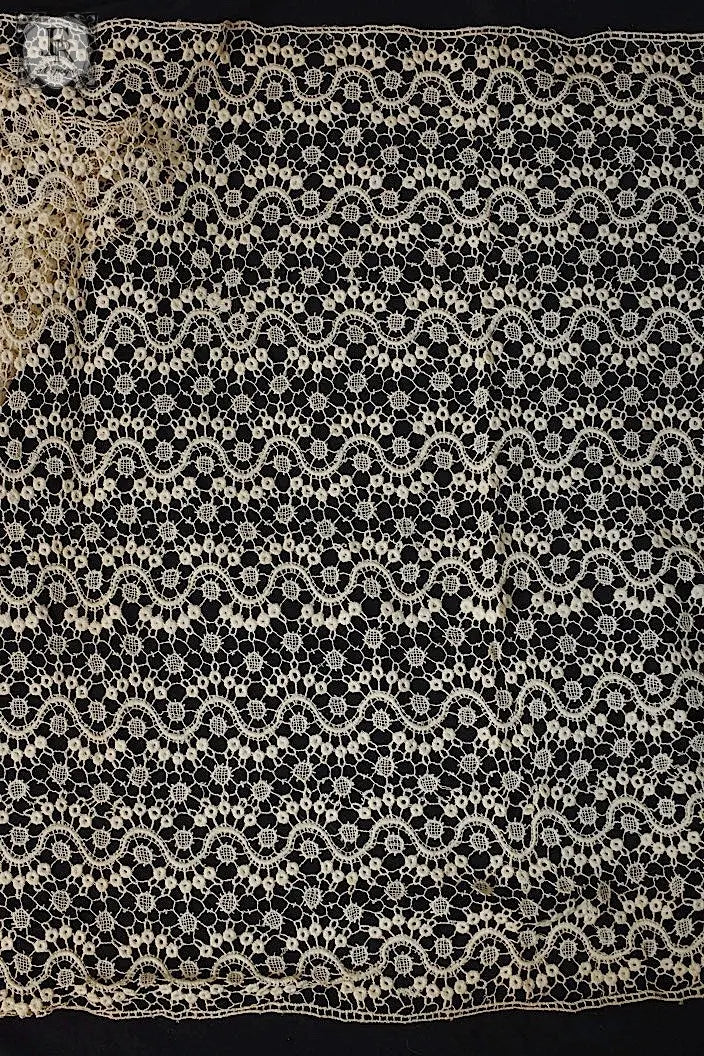 アンティークレース　dentelle ancienne レース生地 .FR a l'epoque