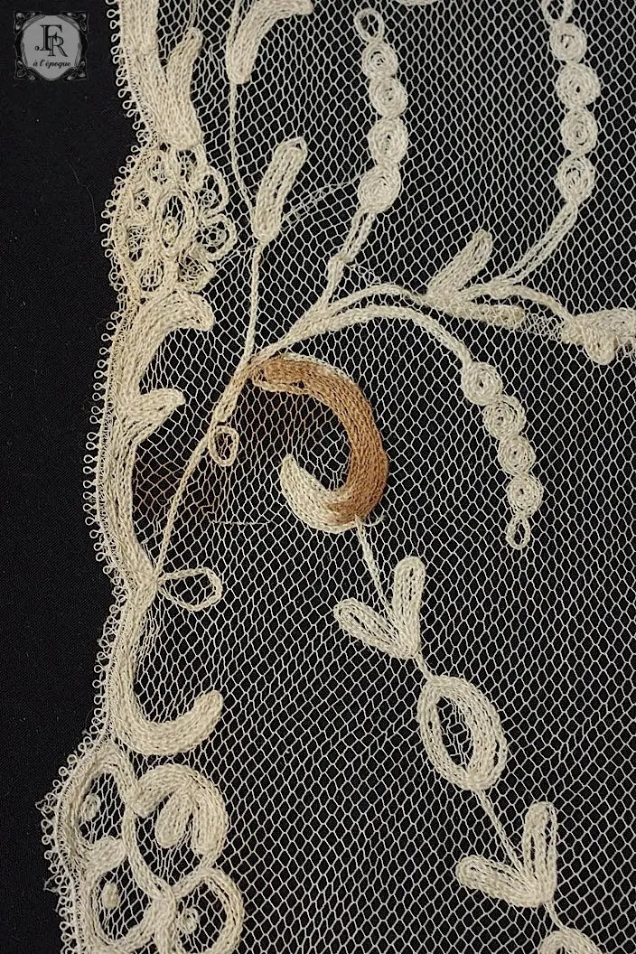 アンティークレース　dentelle ancienne ショール .FR a l'epoque