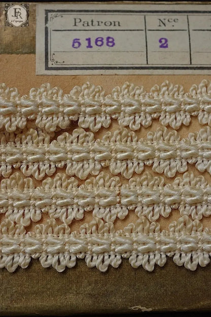 アンティークレース　dentelle ancienne 装飾テープ .FR a l'epoque