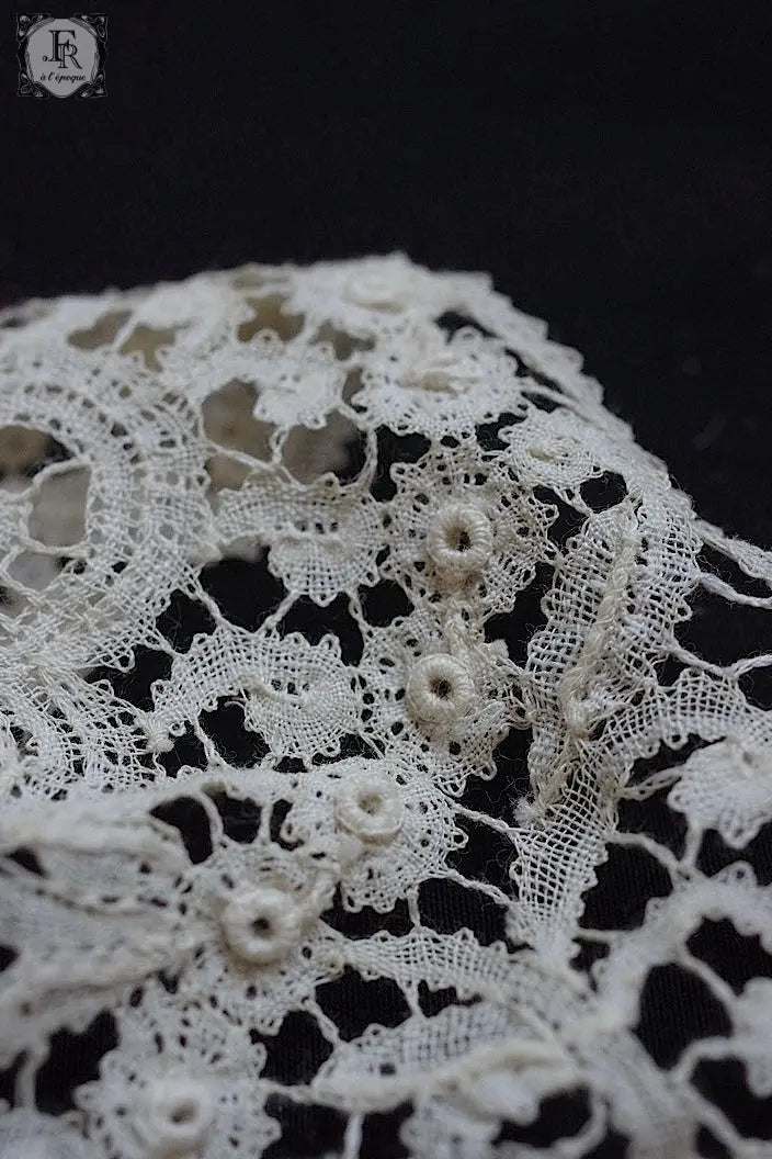 アンティークレース　dentelle ancienne ロザリン .FR a l'epoque
