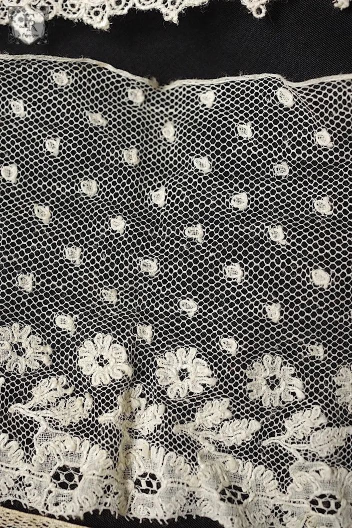 アンティークレース　dentelle ancienne マリンヌなど .FR a l'epoque