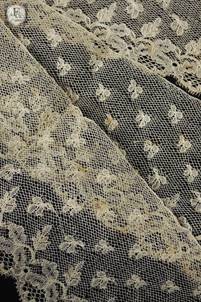 アンティークレース　dentelle ancienne マリンヌなど .FR a l'epoque