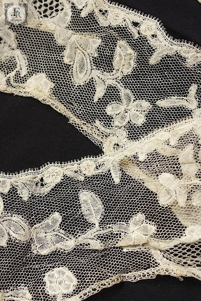 アンティークレース　dentelle ancienne ブリュクセルボビンレース .FR a l'epoque