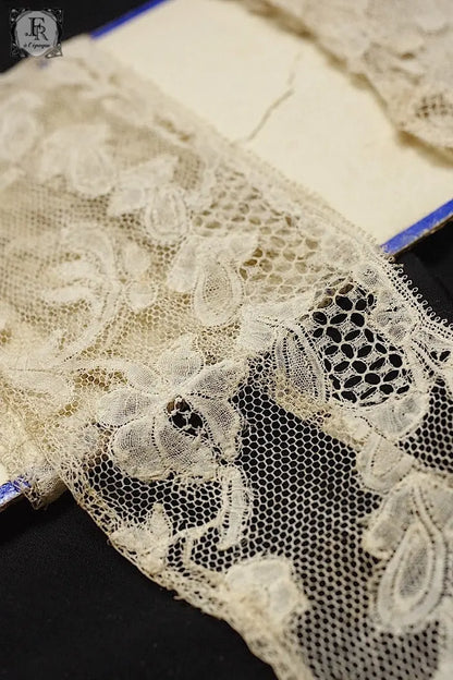 アンティークレース　dentelle ancienne ブリュクセルボビンレース .FR a l'epoque