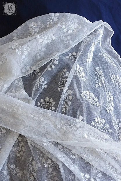 アンティークレース　dentelle ancienne 天蓋用レース生地 .FR a l'epoque