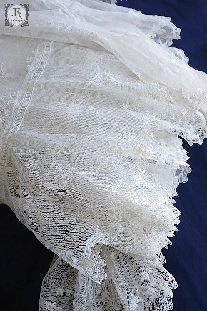 アンティークレース　dentelle ancienne 天蓋用レース生地 .FR a l'epoque